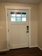 6107 SW 163rd Pl in Aloha, OR - Building Photo - Building Photo