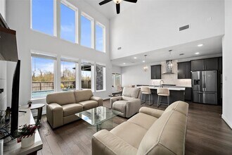 2334 Calm Channel Ct in Sienna, TX - Building Photo - Building Photo