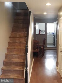 1104 Washington Blvd photo'