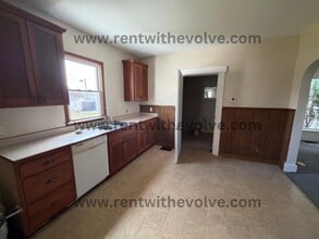 607 S Stone St in Winchester, IN - Building Photo - Building Photo