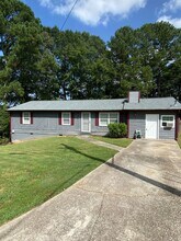 3027 Millstone Ct SW in Austell, GA - Building Photo - Building Photo