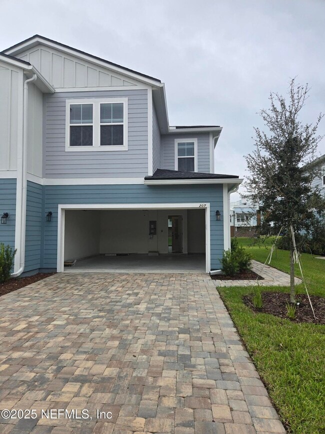 207 Brandon Lks Dr in St. Augustine, FL - Building Photo - Building Photo