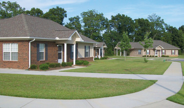 Loxley Station in Loxley, AL - Building Photo - Building Photo