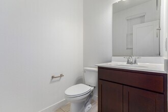 2350 S Wycliff Cir in Mesa, AZ - Building Photo - Building Photo