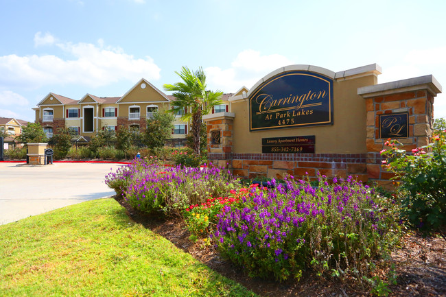 Carrington at Park Lakes