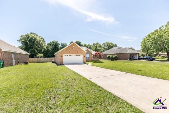 1212 Willow Bend in Warner Robins, GA - Building Photo - Building Photo