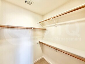 2718 E Bighorn Ave in Phoenix, AZ - Building Photo - Building Photo