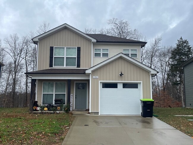 property at 1194 Cottonwood Dr