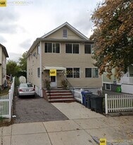 62 Litchfield St in Boston, MA - Building Photo