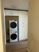 2960 Broadway, Unit 11 in San Diego, CA - Building Photo - Building Photo