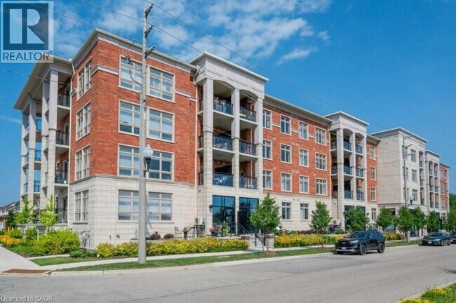 property at 195 Commonwealth St