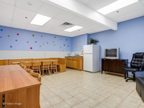 2126 1st St in Highland Park, IL - Foto de edificio - Building Photo