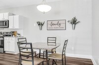 244 Kyser Blvd photo'