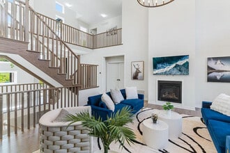 1007 Napier Ct in Lake Of Bays, ON - Building Photo - Building Photo