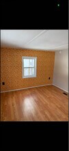 279 Bangor Rd, Unit A in Unity, ME - Foto de edificio - Building Photo