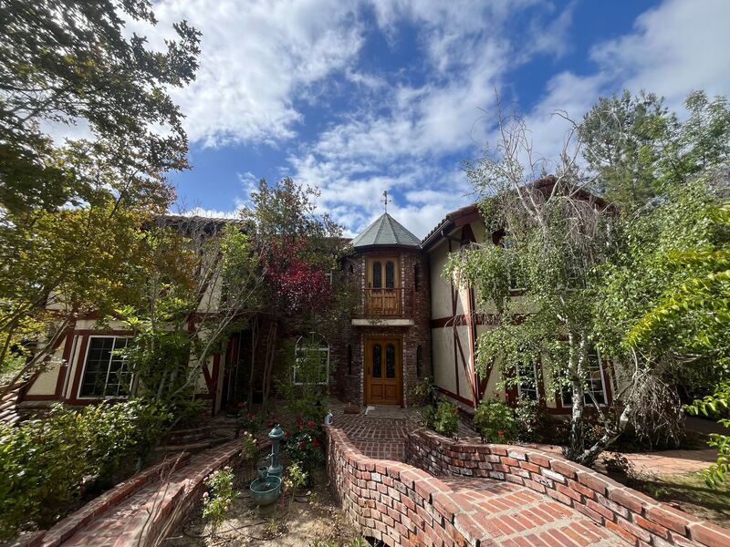 29645 Monte Verde Rd in Temecula, CA - Building Photo