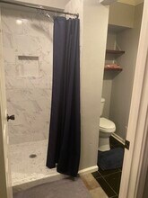 2115 Avenue L, Unit Downstairs in Bay City, TX - Building Photo - Building Photo
