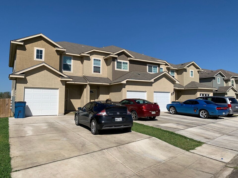 16841 Showdown Path in Schertz, TX - Building Photo