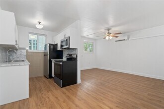 160 NE 55th St in Miami, FL - Building Photo - Building Photo