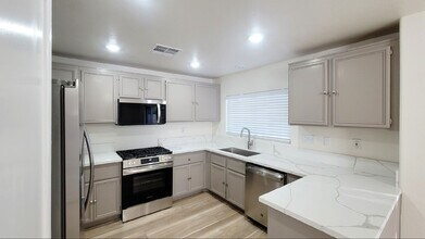 9507 Brewing Cloud Ave in Las Vegas, NV - Building Photo - Building Photo