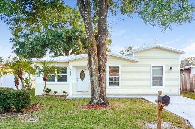property at 2804 W Nassau St