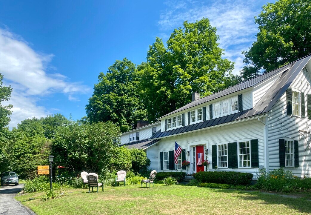 80 College St in Montpelier, VT - Building Photo