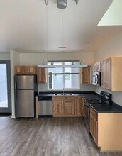 877-879 S Cottonwood Rd in Bozeman, MT - Building Photo - Building Photo