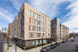 The Springs Apartments in Arlington, VA - Foto de edificio - Primary Photo