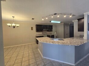 2987 Temple Dr in Laredo, TX - Building Photo - Building Photo