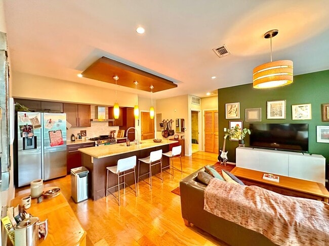 property at 1600 Barton Springs Rd