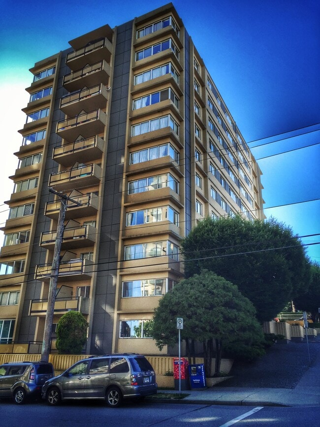 52 4th St, Unit 52 4th Street