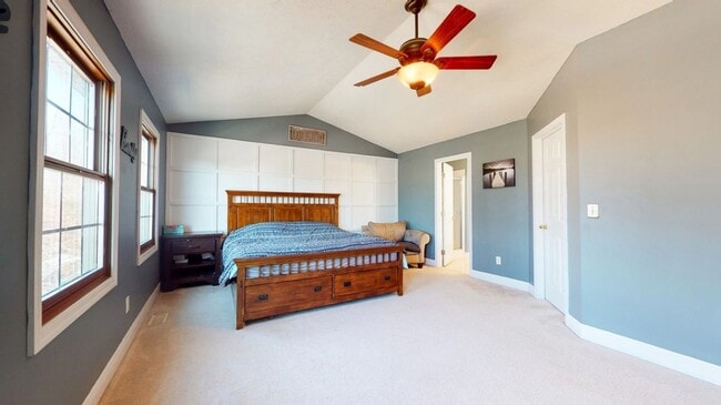 property at 14 Kleggstone Cir