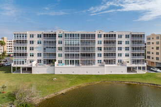 Shores of Long Bayou in St. Petersburg, FL - Building Photo - Building Photo