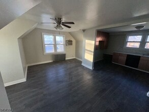 1 Coolidge Pl in Haledon, NJ - Building Photo - Building Photo