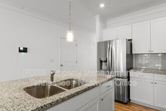932 Millstream Dr in Nashville, TN - Building Photo - Building Photo