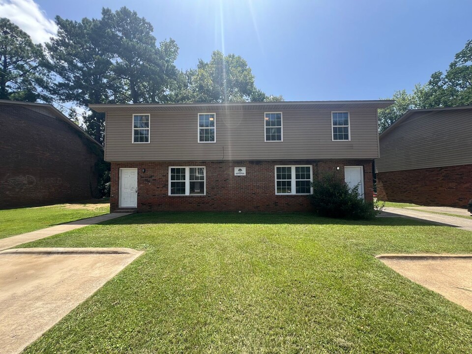 441 30th Pl-Unit -B in Tuscaloosa, AL - Building Photo