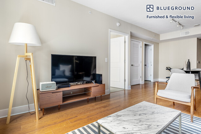 415 L St NW, Unit FL9-ID203 in Washington, DC - Building Photo - Building Photo