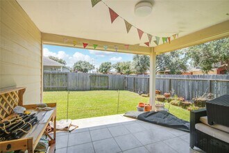 17231 Hollow Sands Ct in Houston, TX - Building Photo - Building Photo