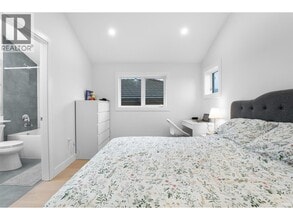 2881 E Georgia St in Vancouver, BC - Building Photo - Building Photo