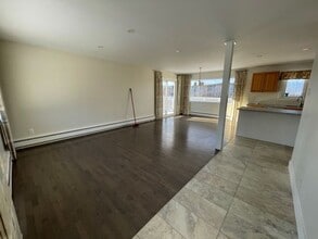 35 McLaughlin Crescent in Saint John, NB - Building Photo - Building Photo