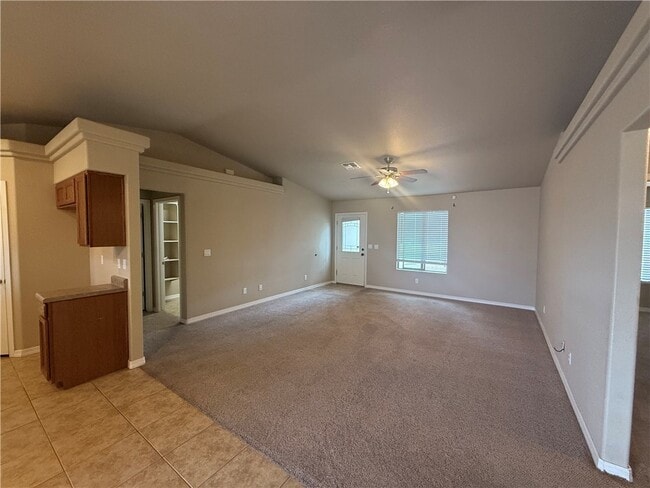2932 E Casa Linda in Kingman, AZ - Foto de edificio - Building Photo