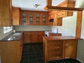 2410 Morewood Dr in Houston, TX - Building Photo - Building Photo