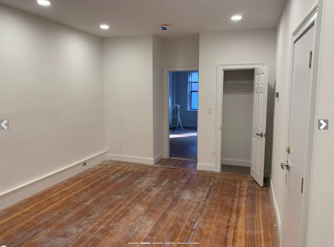 31 Temple St, Unit 2F in Boston, MA - Foto de edificio - Building Photo