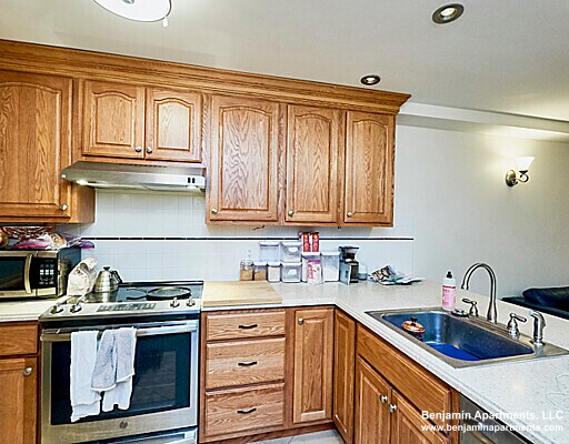 15 Phillips St, Unit 1 in Boston, MA - Building Photo - Building Photo