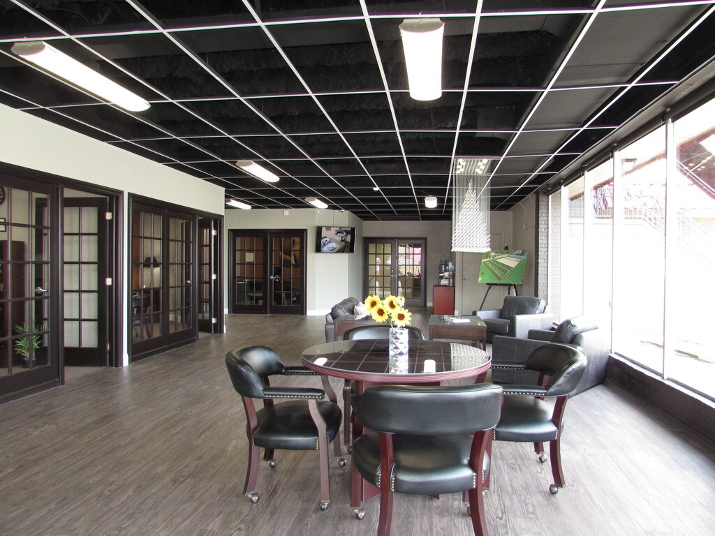 Villas at Midtown Apartments in Tulsa, OK