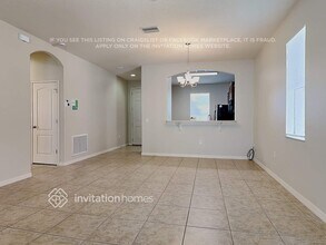 3726 Grecko Dr, Unit 1300-105 in Wesley Chapel, FL - Foto de edificio - Building Photo