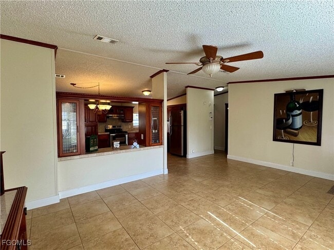 369 Bald Cypress Ave in Clewiston, FL - Building Photo - Building Photo