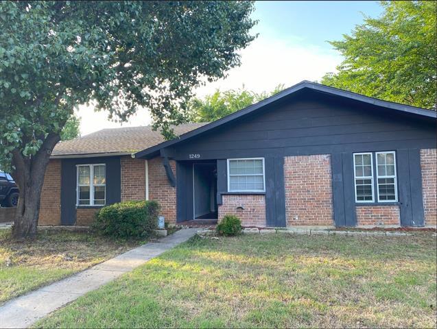 property at 1249 Tiffany Ln