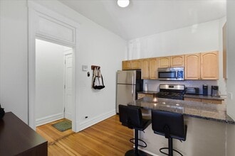 316 Lake St in Oak Park, IL - Building Photo - Building Photo