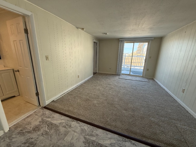 13 F St in Hampton, NH - Building Photo - Building Photo